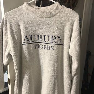 Auburn WOOLLY THREADS